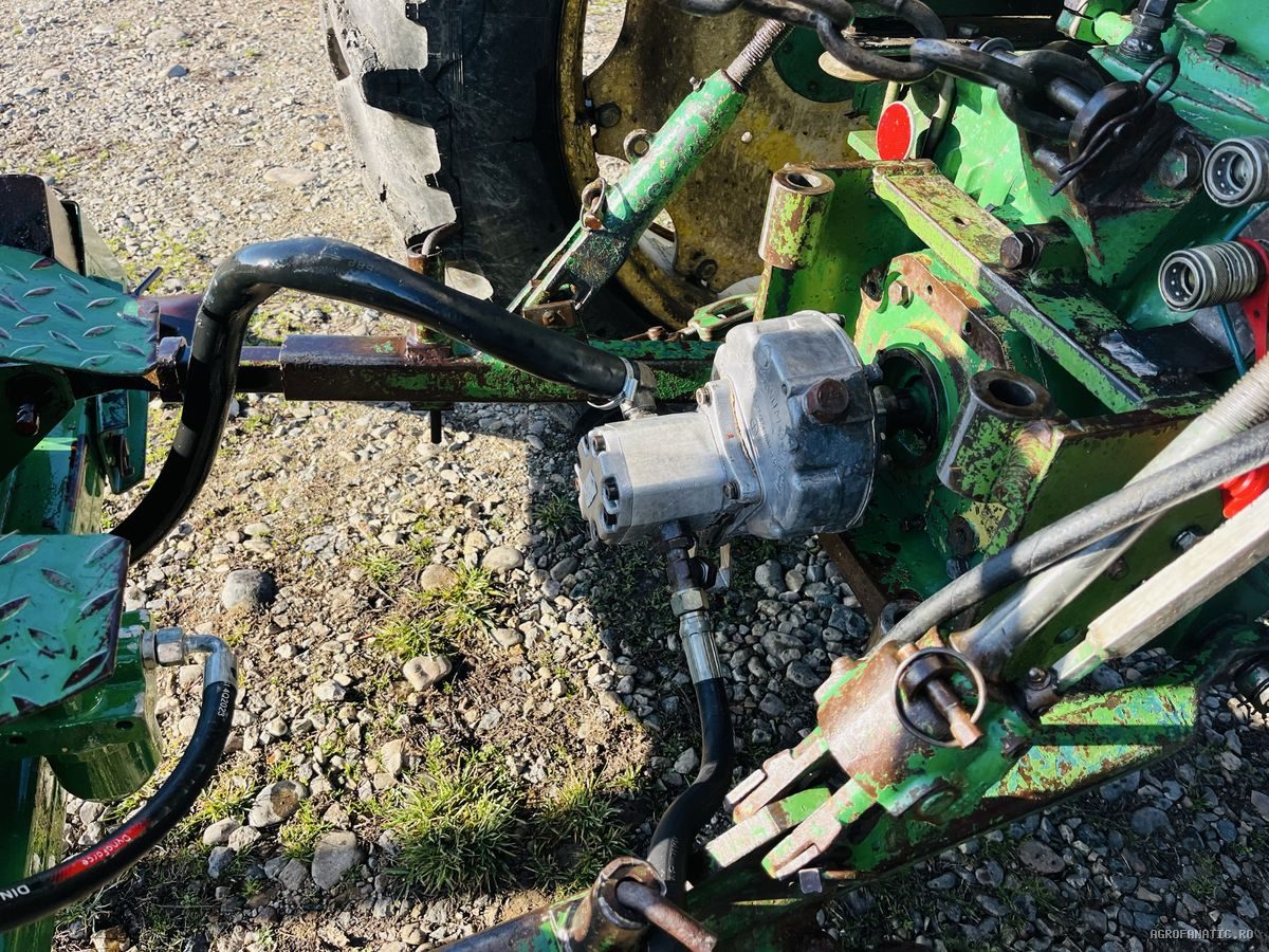 Brat excavator, escavator pentru tractor cu cupa, gheare gunoi, pompa — utilaj agricol de vanzare la AgroFanatic Bihor