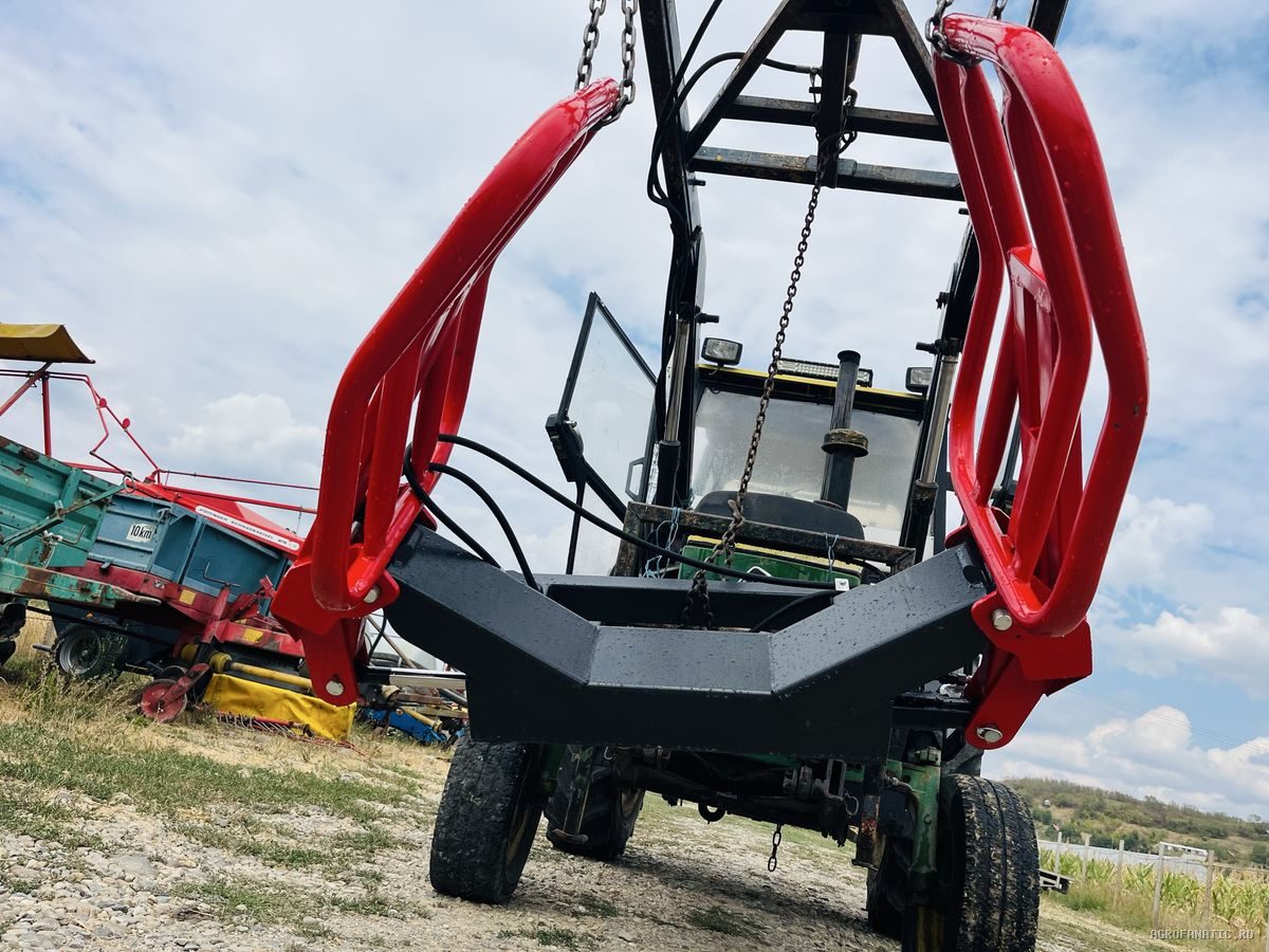 Cleste manipulare baloti, clesti mutare baloti infoliati, vidati marca Strumik polonez, nou, cu cilindru 2 furtune — utilaj agricol de vanzare la AgroFanatic Bihor