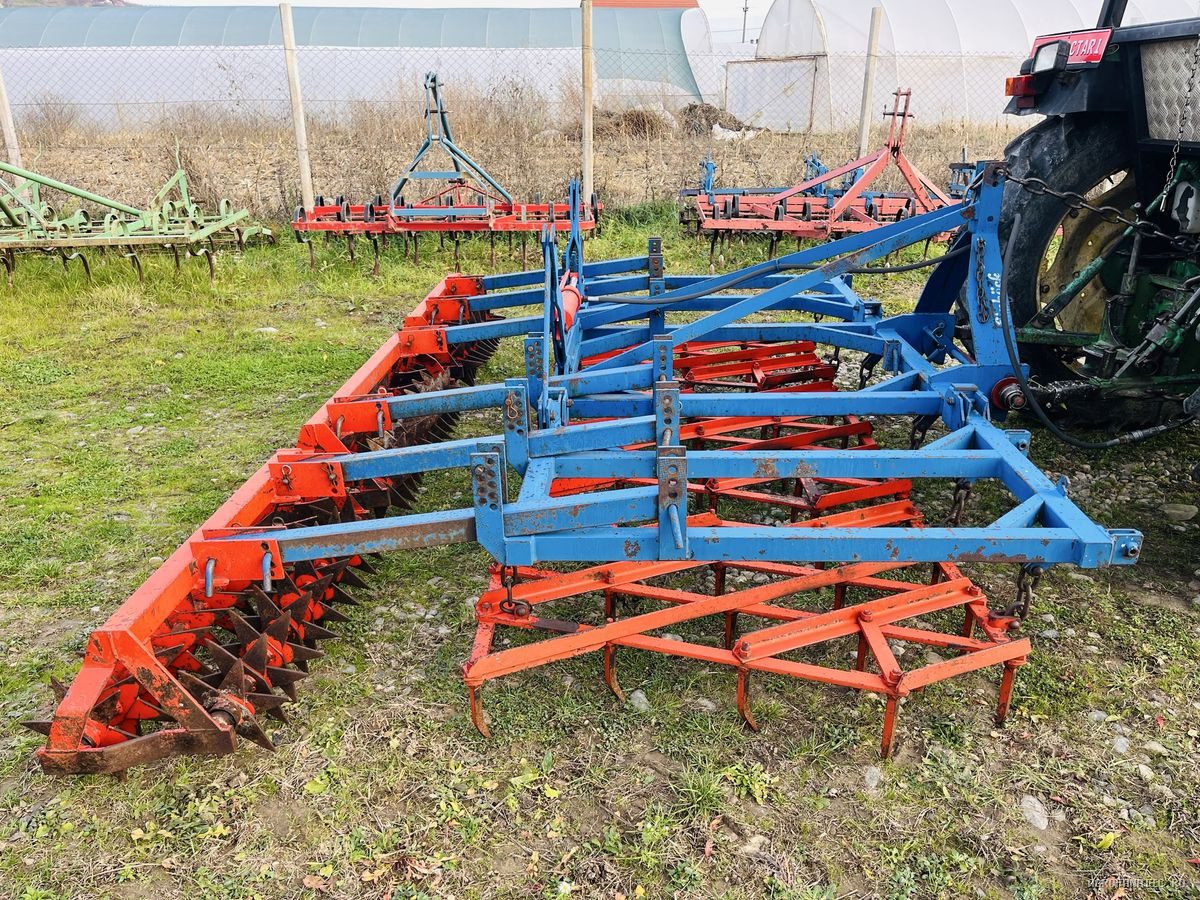 Grapa cu colti, 2 randuri de tavalugi stelati, pliabil hidraulic 3.5 m — utilaj agricol de vanzare la AgroFanatic Bihor