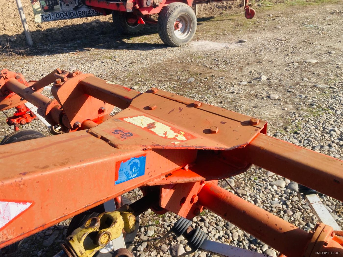 Grebla de imprastiat fan Kuhn 4.40 m — utilaj agricol de vanzare