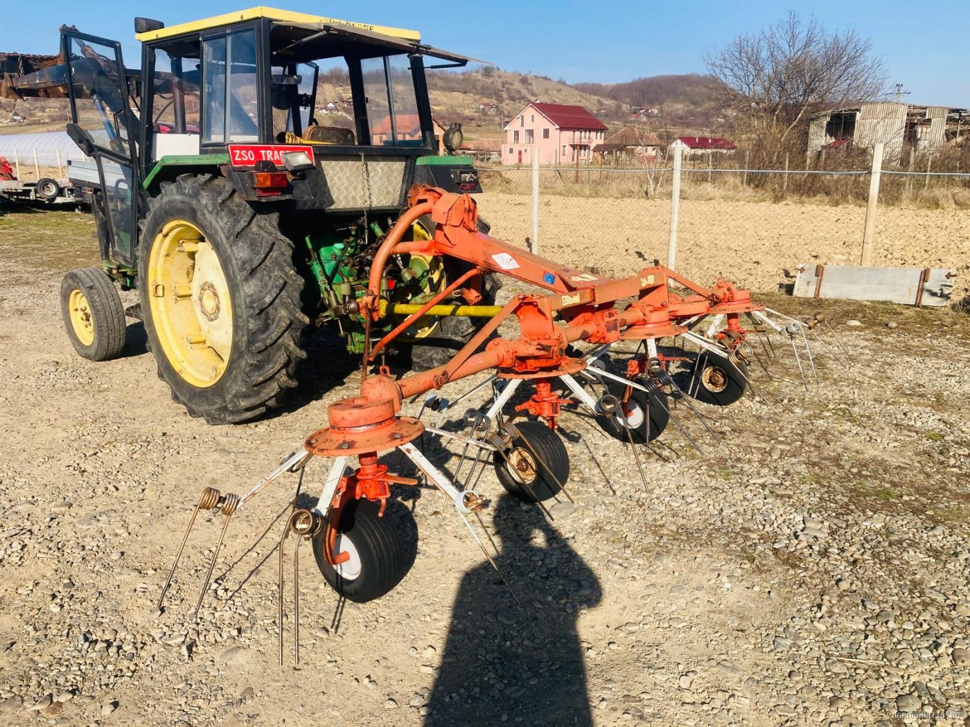 Grebla de imprastiat fan Kuhn 4.40 m — utilaj agricol de vanzare
