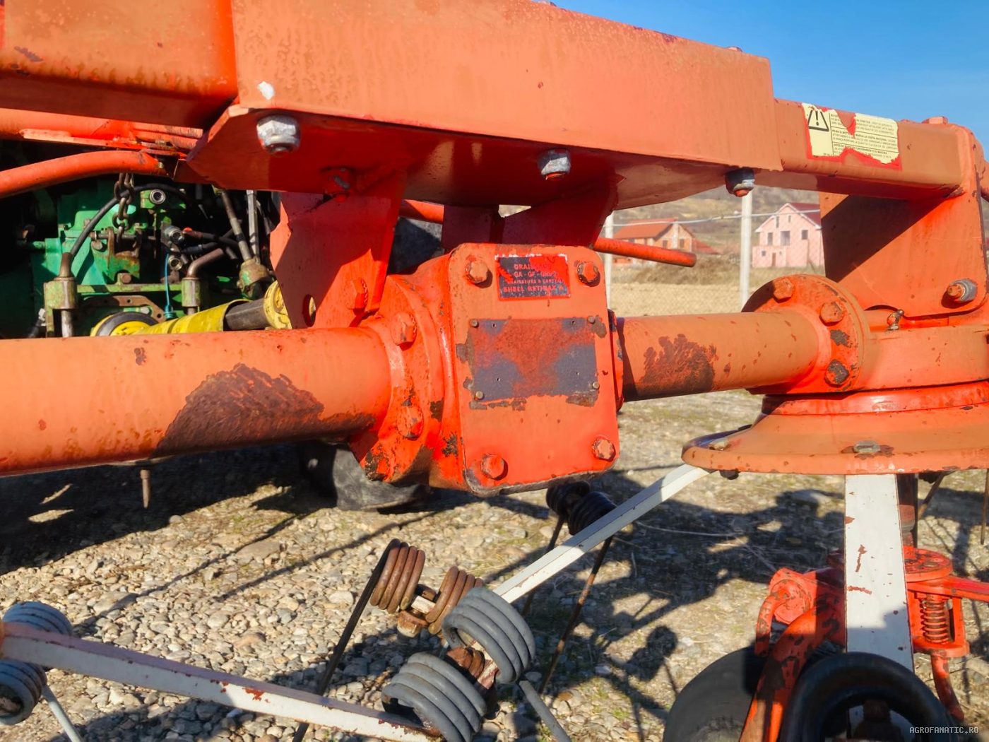 Grebla de imprastiat fan Kuhn 4.40 m — utilaj agricol de vanzare
