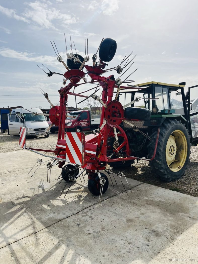 Grebla de imprastiat, inproscat, intors fan,iarba lucerna Pottinger 69 — utilaj agricol de vanzare la AgroFanatic Bihor