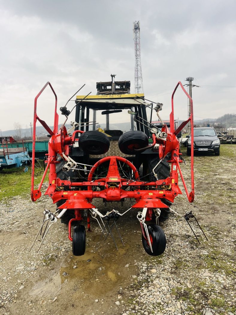 Grebla de imprastiat, inproscat, risipit fan, iarba,paie Pottinger 4 m — utilaj agricol de vanzare la AgroFanatic Bihor