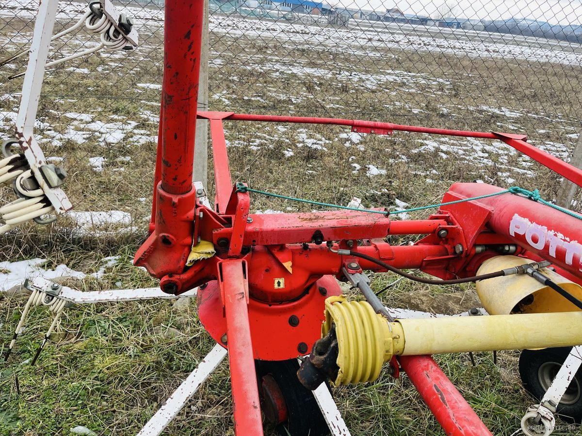 Grebla de imprastiat Pottinger pliabil hidraulic, 5.5 m latime — utilaj agricol de vanzare la AgroFanatic Bihor