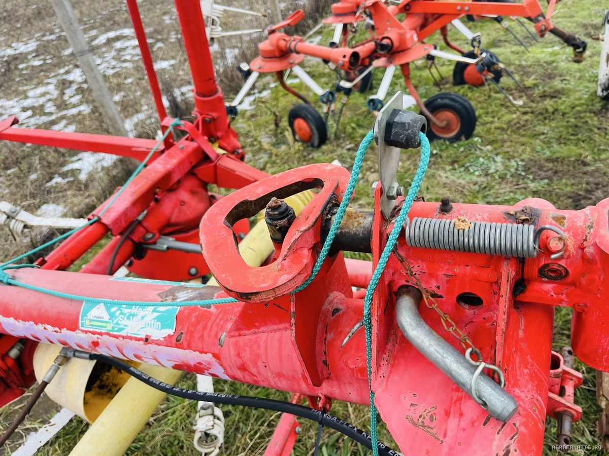 Grebla de imprastiat Pottinger pliabil hidraulic, 5.5 m latime — utilaj agricol de vanzare la AgroFanatic Bihor