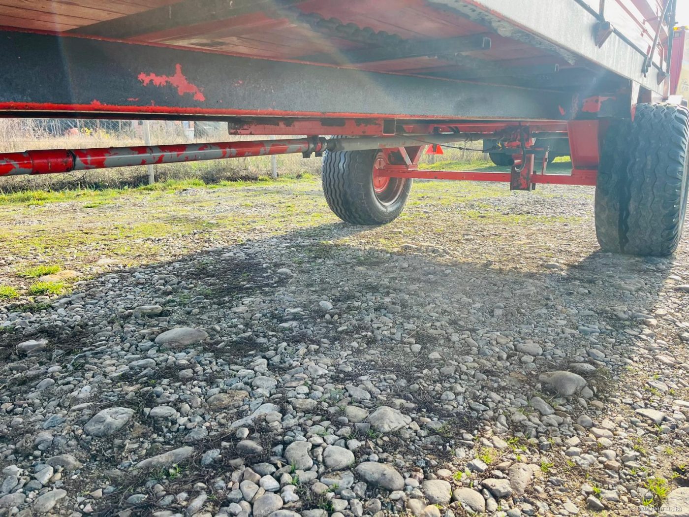 Mig gunoi Gruber 4.5 Tone — utilaj agricol de vanzare