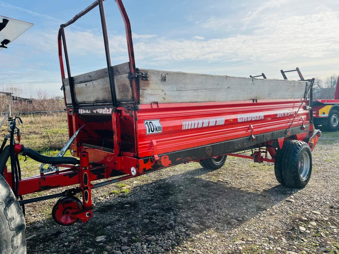 Mig gunoi Gruber 4.5 Tone — utilaj agricol de vanzare