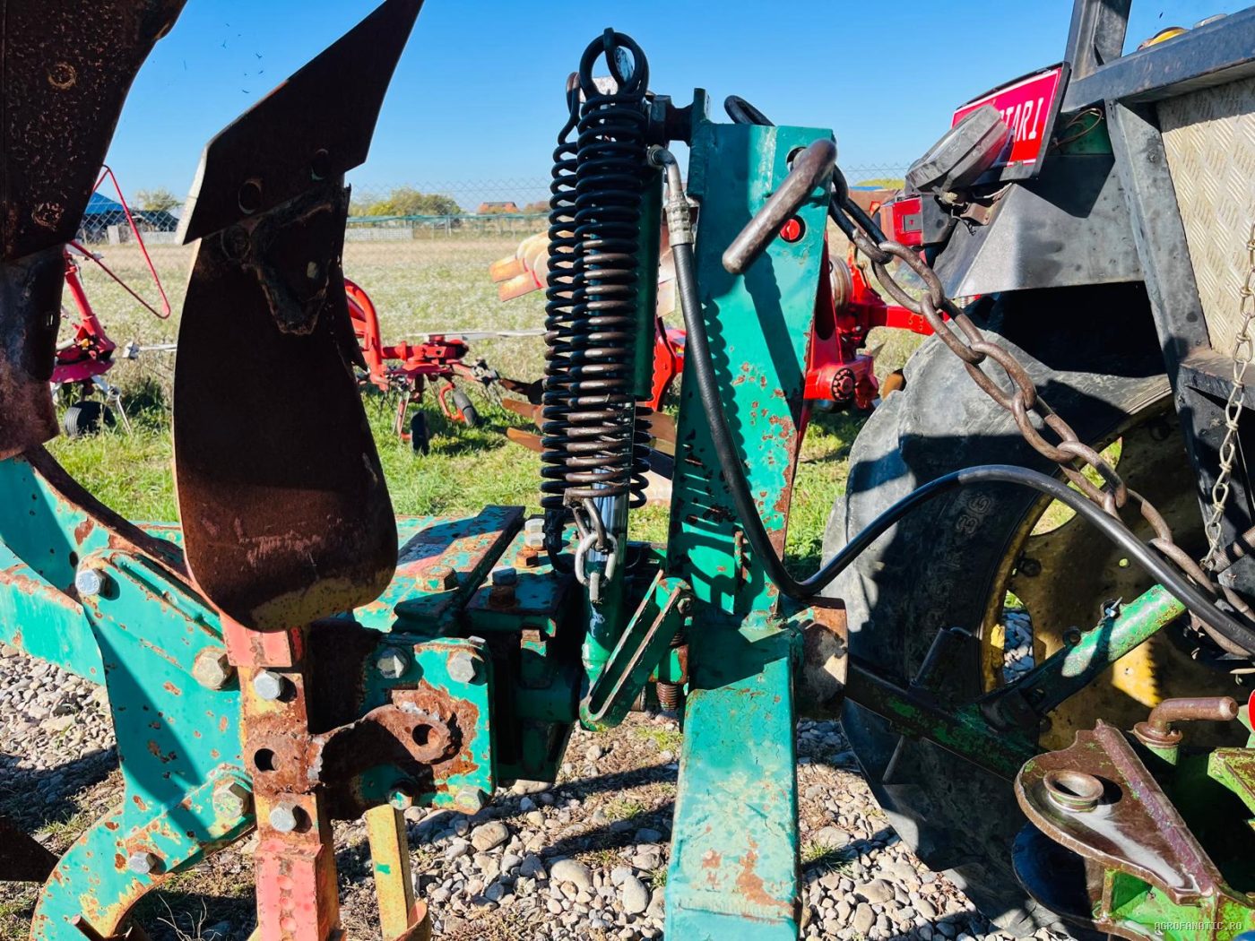 Plug 3 trupite reversibil hidraulic Regent — utilaj agricol de vanzare
