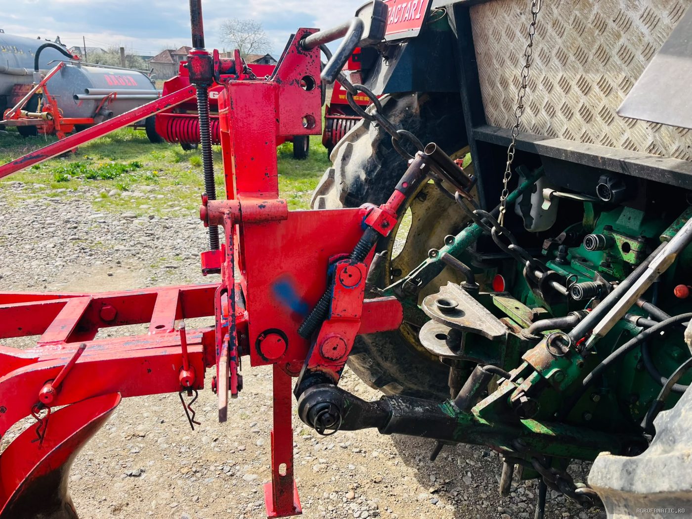 Plug cu 3 cormane Vogel & Noot, fara roata — utilaj agricol de vanzare