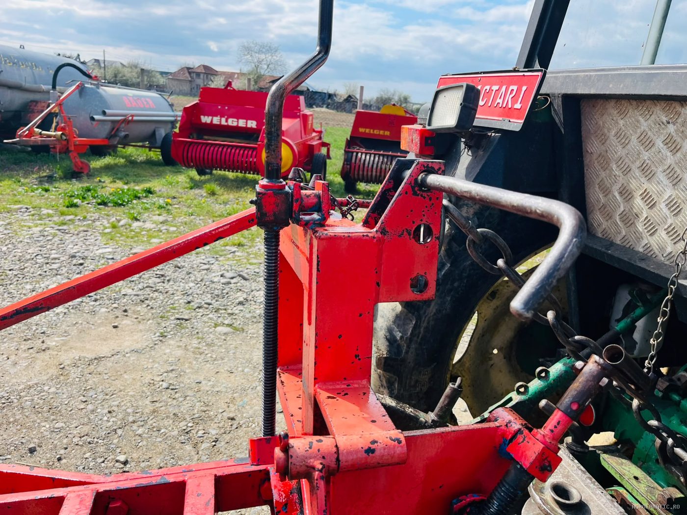Plug cu 3 cormane Vogel & Noot, fara roata — utilaj agricol de vanzare