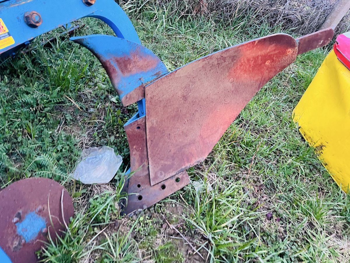 Plug reversibil cu 2 capuri, cormane, trupite Vogel & Noot cu roata — utilaj agricol de vanzare la AgroFanatic Bihor