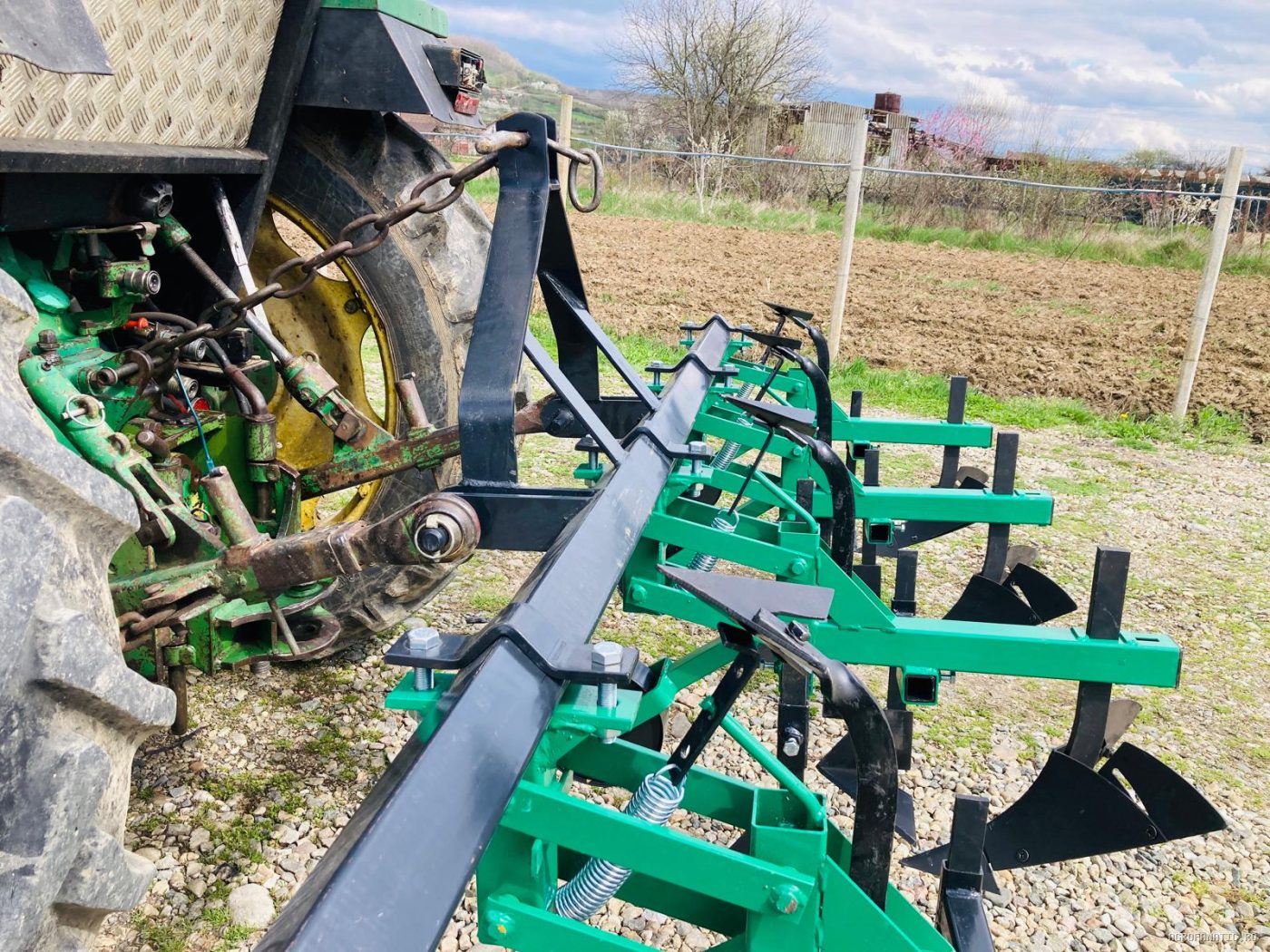 Prasietor porumb cu 3 sectii Ekiw Polonia, utilaj nou — utilaj agricol de vanzare