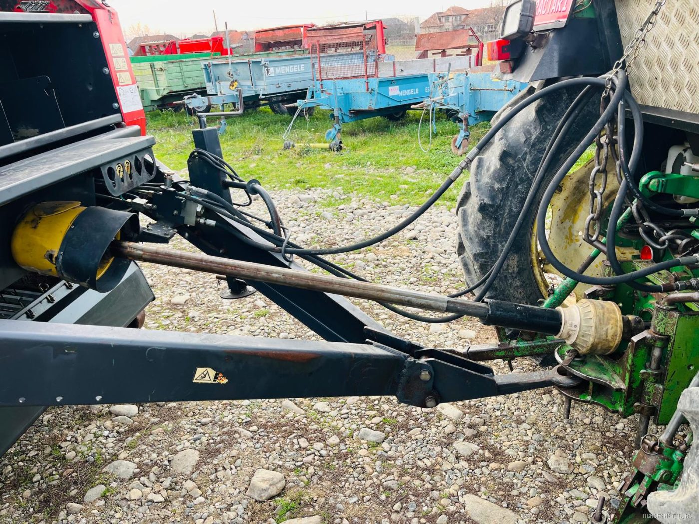 Presa de balotat, baloti mici rotunzi Vicon, Kverneland 1.20 * 1.20 m — utilaj agricol de vanzare