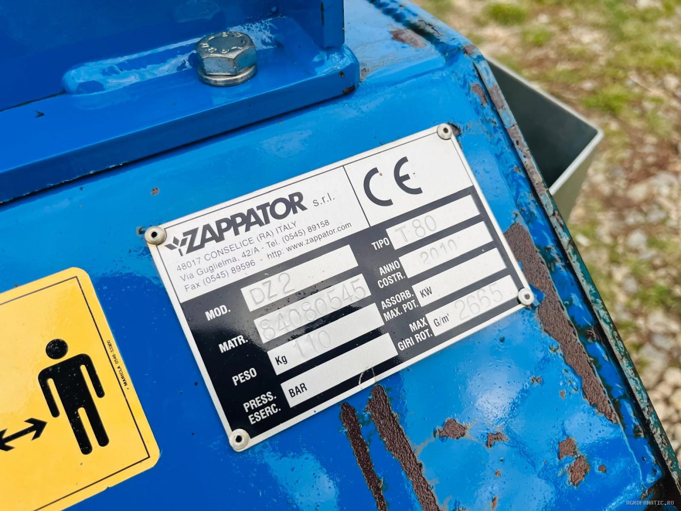 Tocator de resturi vegetale Zappator cu brat hidraulic — utilaj agricol de vanzare
