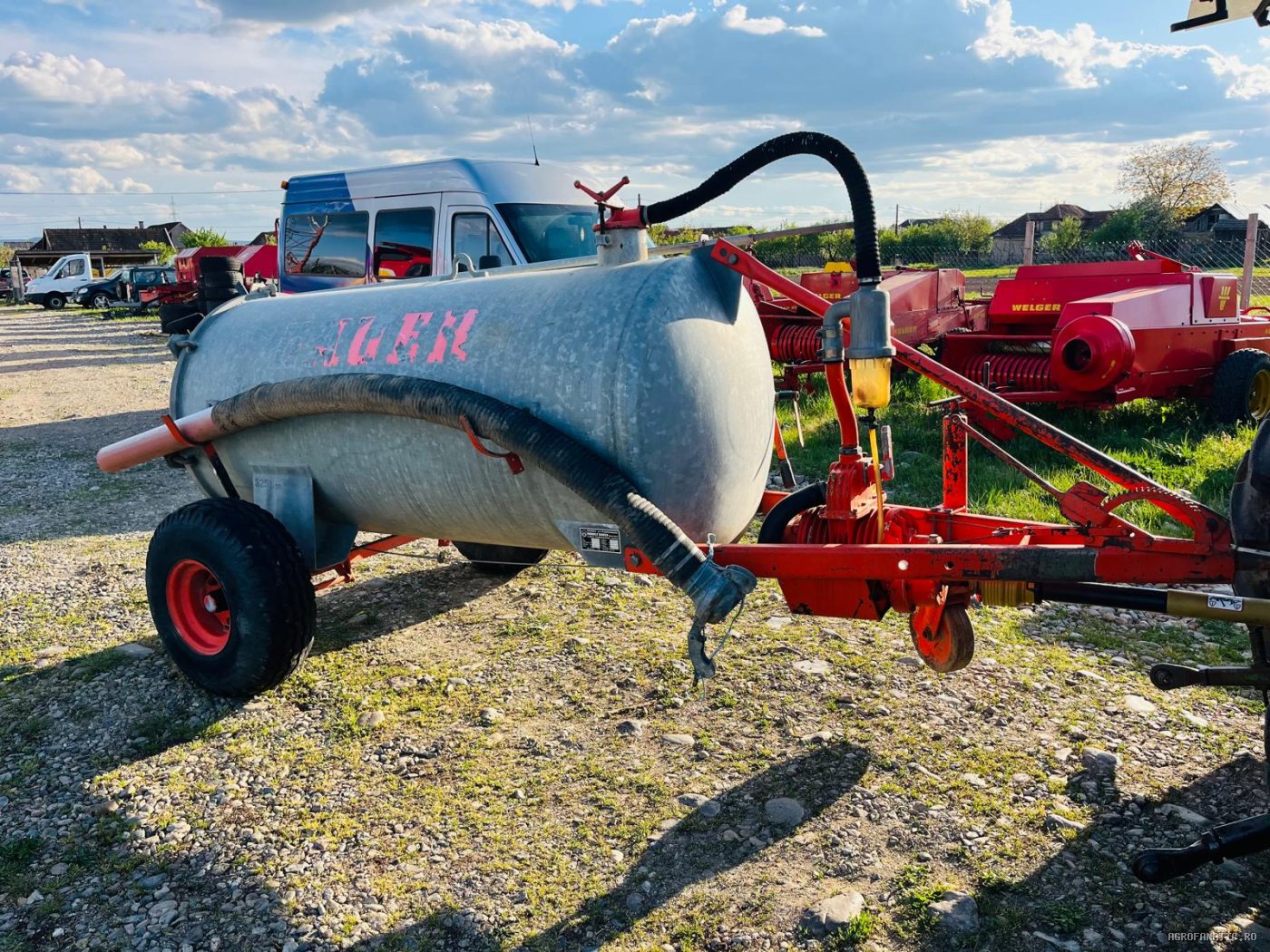 Vidanja 1.700 l Bauer — utilaj agricol de vanzare